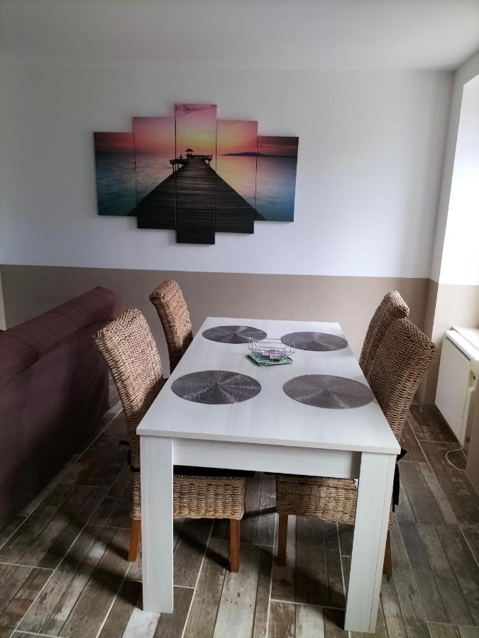 Au Velo Fleuri Appartement Bracieux Buitenkant foto