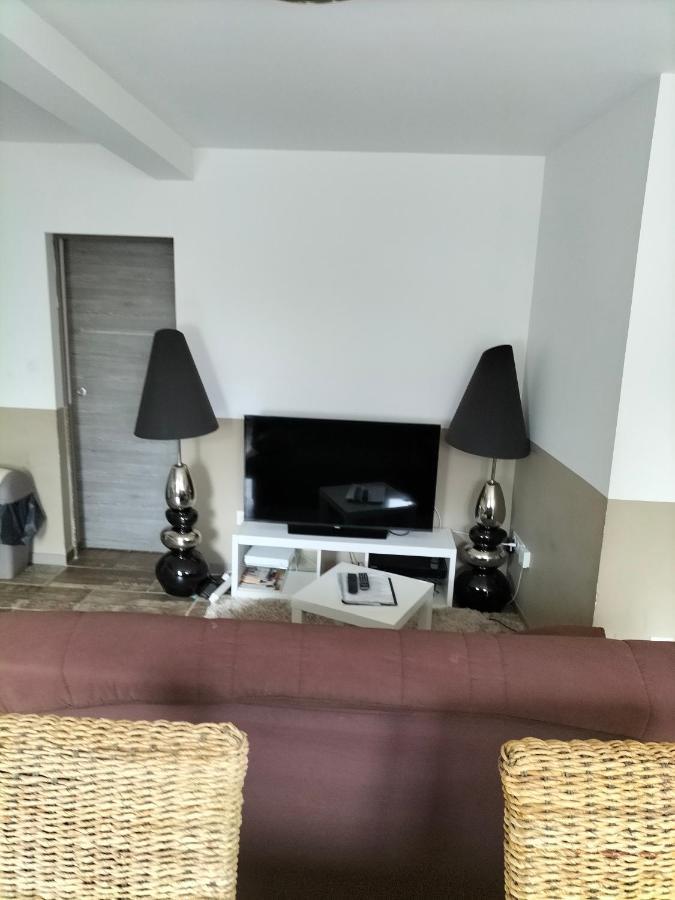 Au Velo Fleuri Appartement Bracieux Buitenkant foto